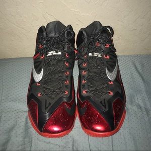 Men’s Nike Basketball Shoes